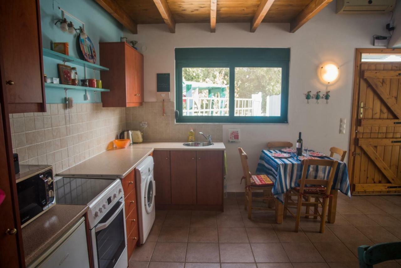 Villa Afou Afrata ภายนอก รูปภาพ