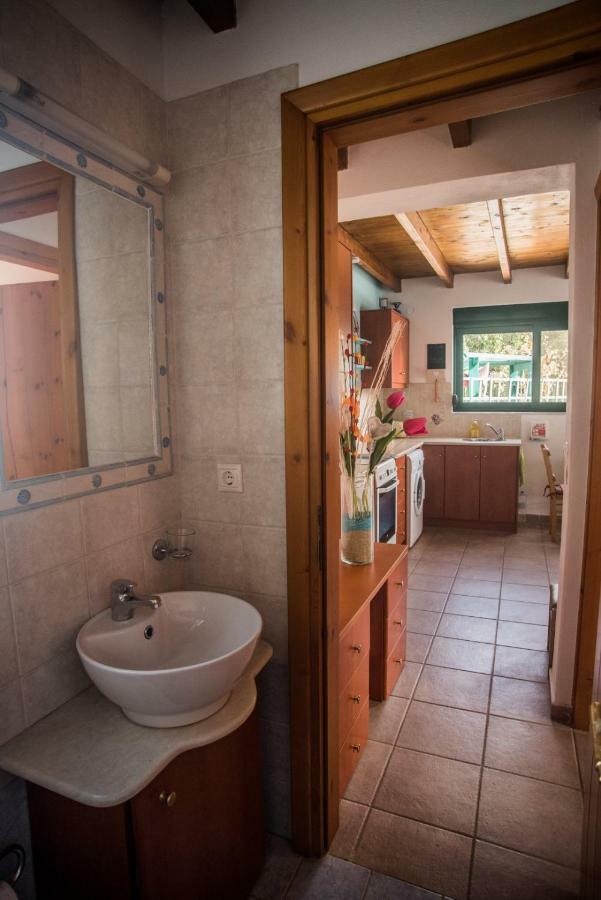 Villa Afou Afrata ภายนอก รูปภาพ